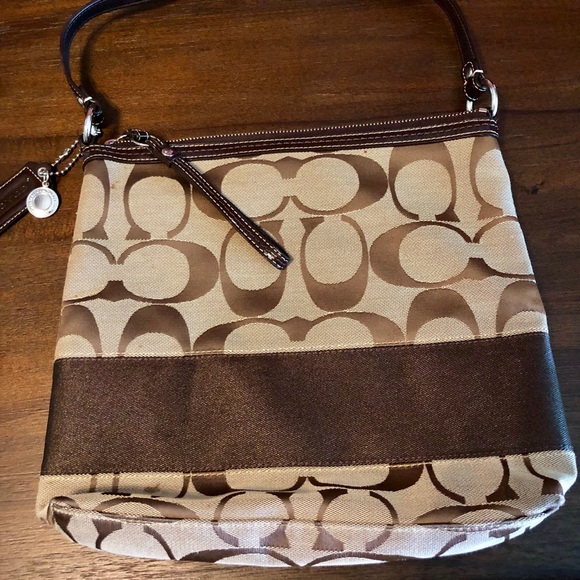 Coach Handbags - Authentic Coach purse Coach Handbags - Authentic Coach purse